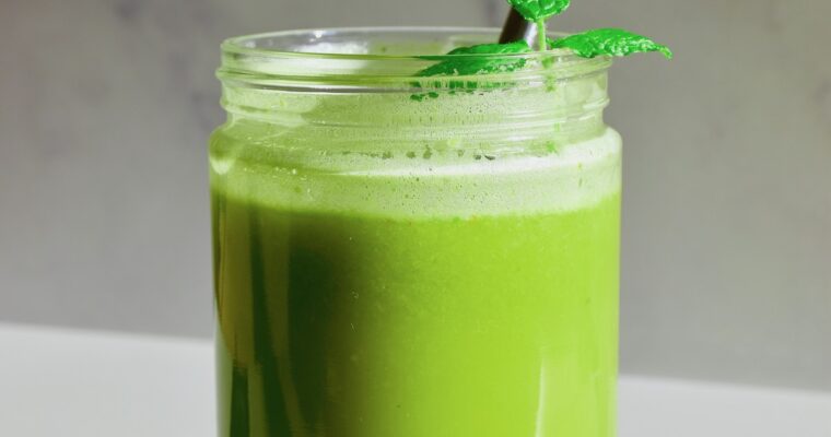 Green Celery Ginger Juice