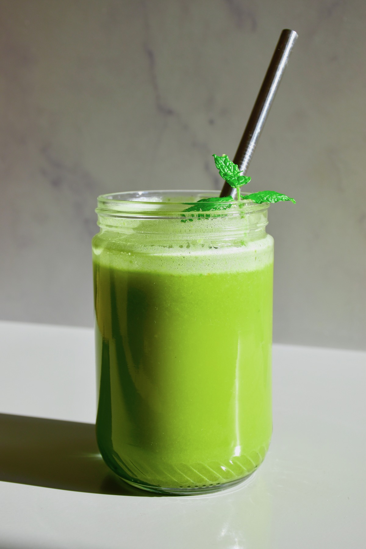 Green juice with ginger best sale