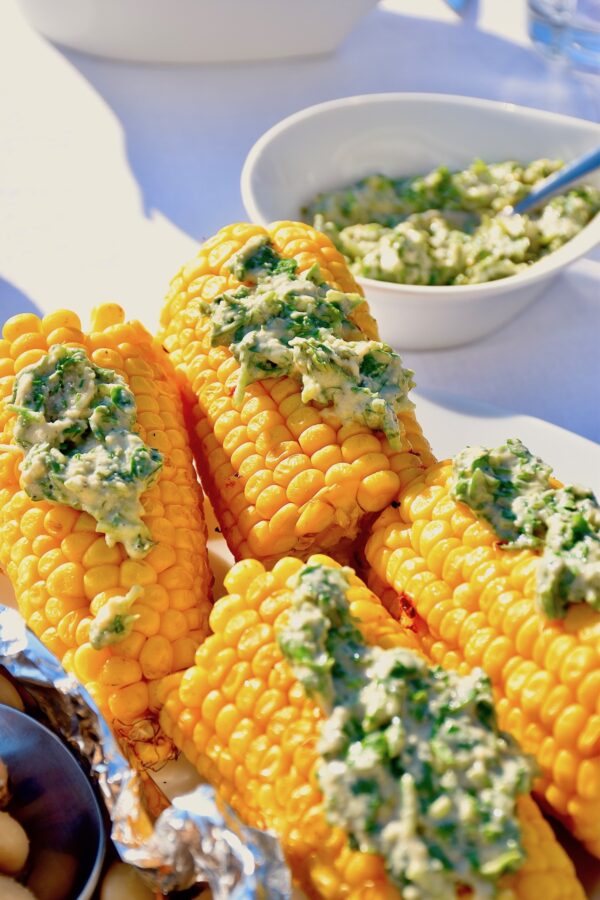 Grilled corn w parsley and cashew butter