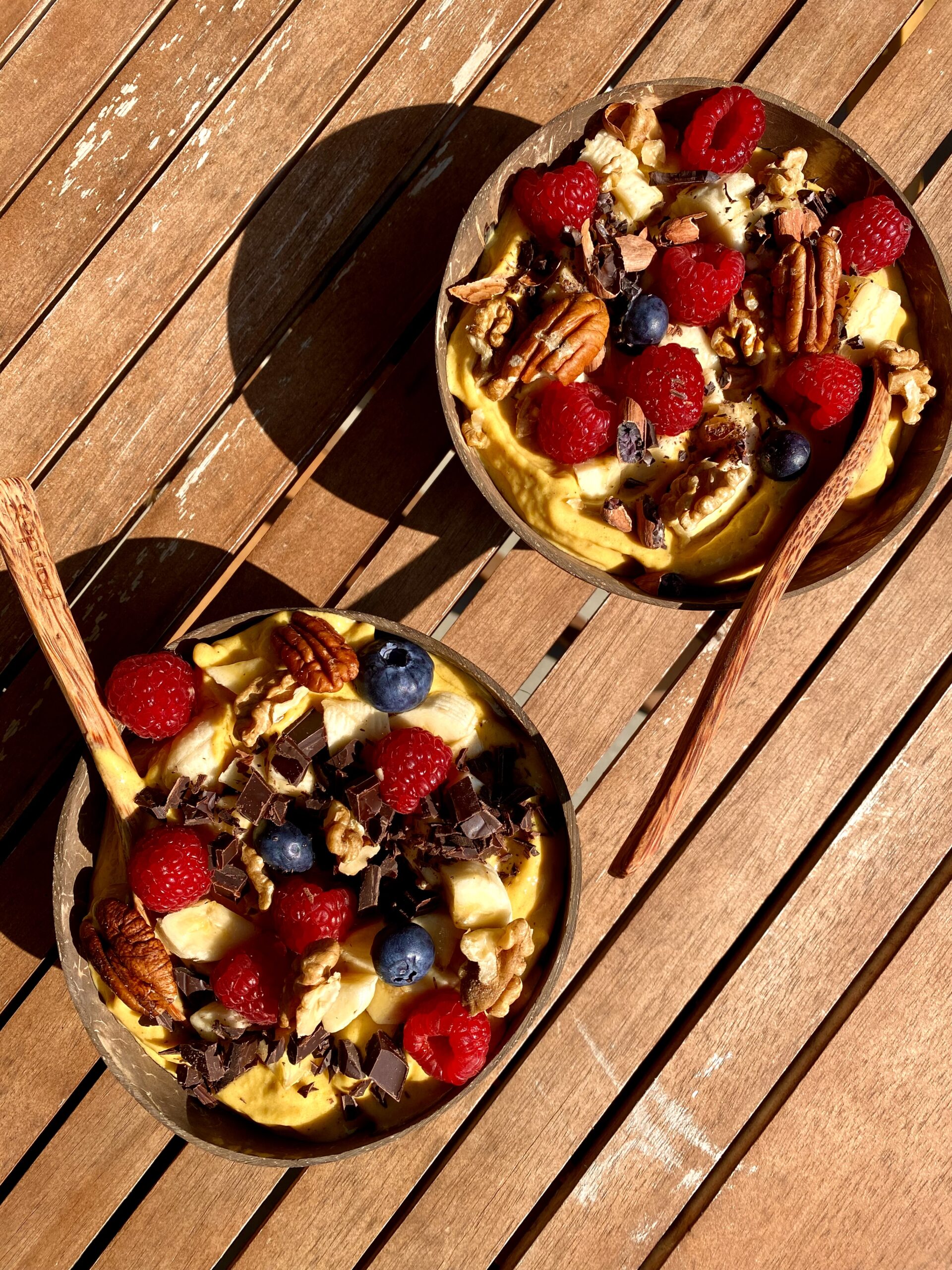 Spicy Mango Smoothie Bowl