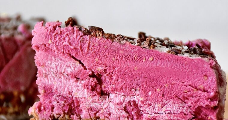 Vegan Strawberry Ice Cream Cake